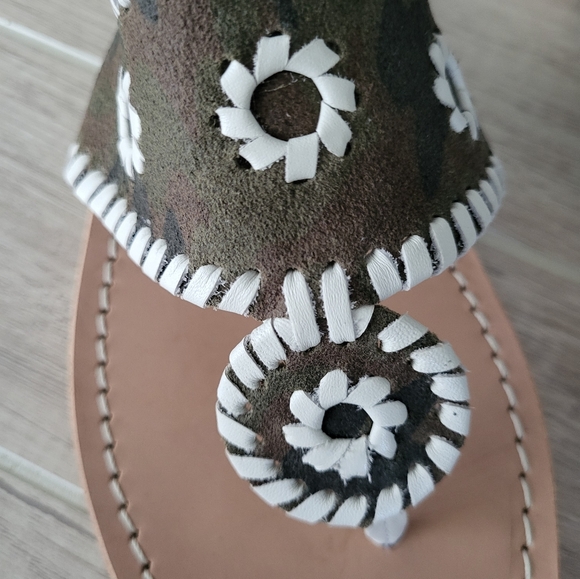 Jack Rogers Camo Flat Sandals Green White Slip On Size 9 9M - Picture 2 of 7